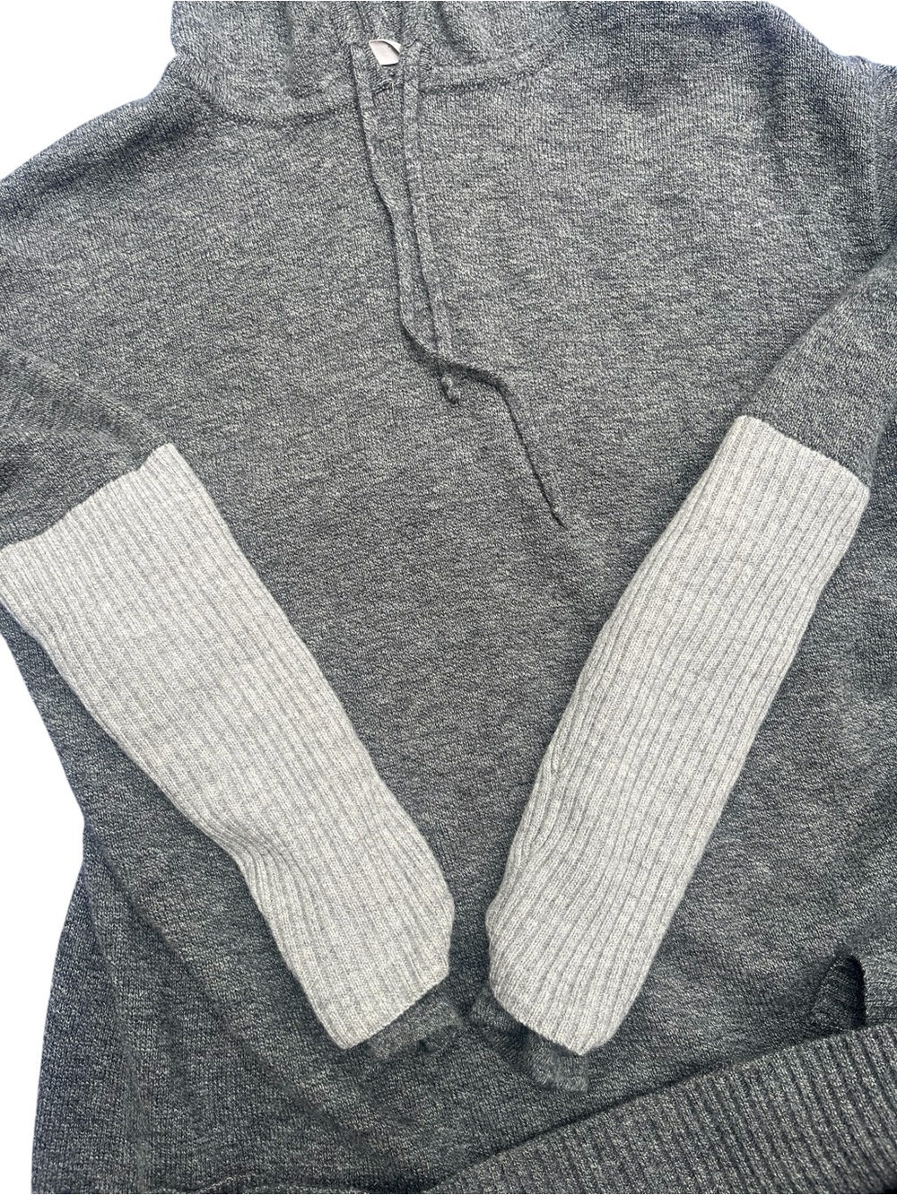 ATHLETA 100% Extra Fine Merino Wool Gray Colorblock Hoodie Sweater Small - Picture 6 of 9